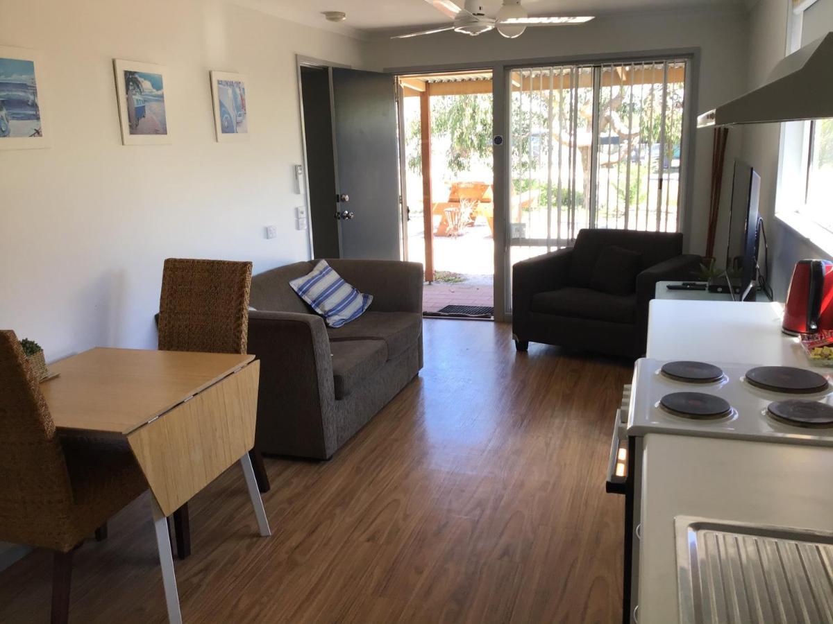 90 Mile Beachhouse&Villas Golden Beach Buitenkant foto